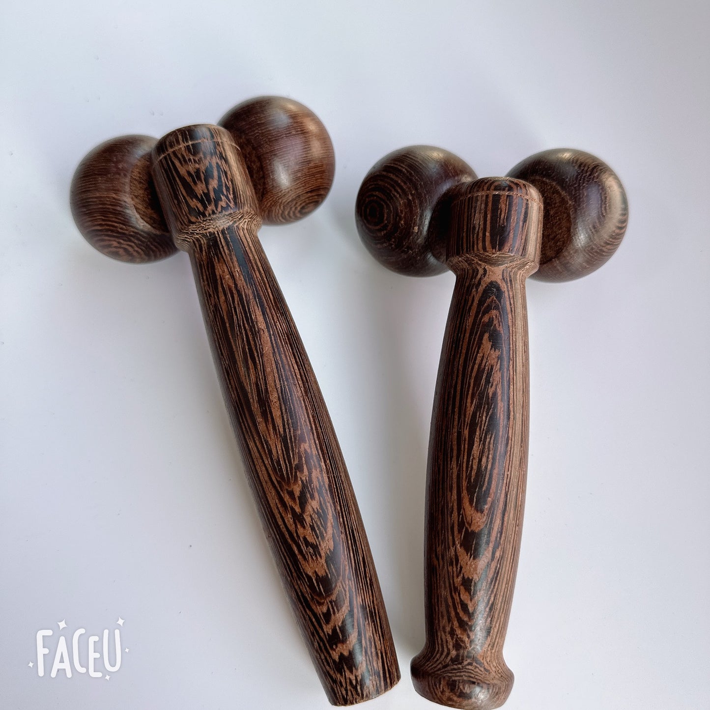 Manufacturer Supply Small Portable Wooden Crafts Chicken Wing Wood Full Body Rolling Crafts