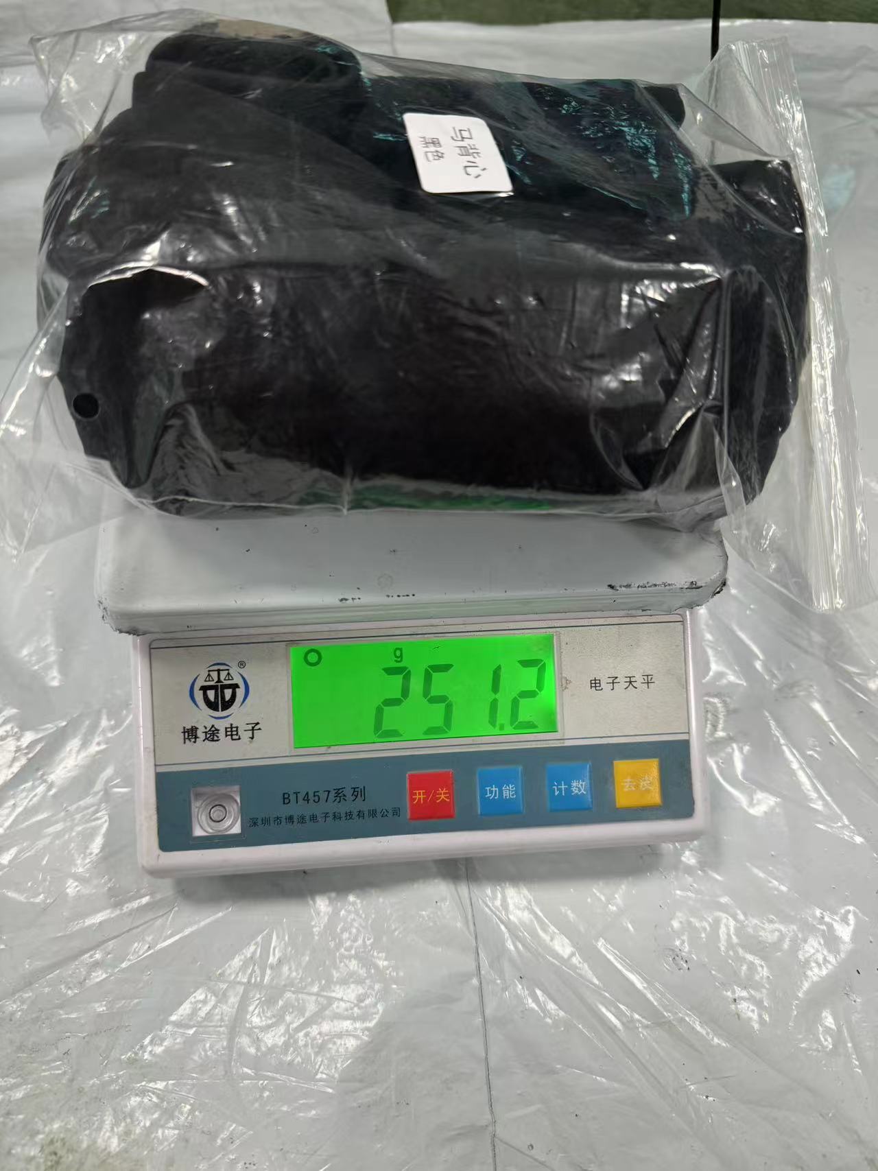 9ec4b699-b8a5-4996-8658-7a3ced59fc42