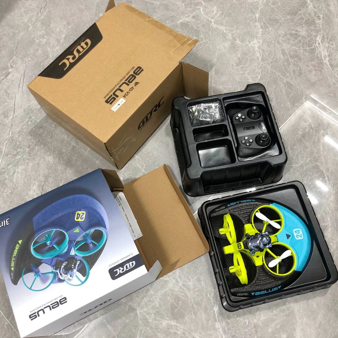 Cross-Mirror Sea-Land-Air 3-in-1 Remote Control Airplane Children's Helicopter Stunt Car Boys Quadcopter Toy