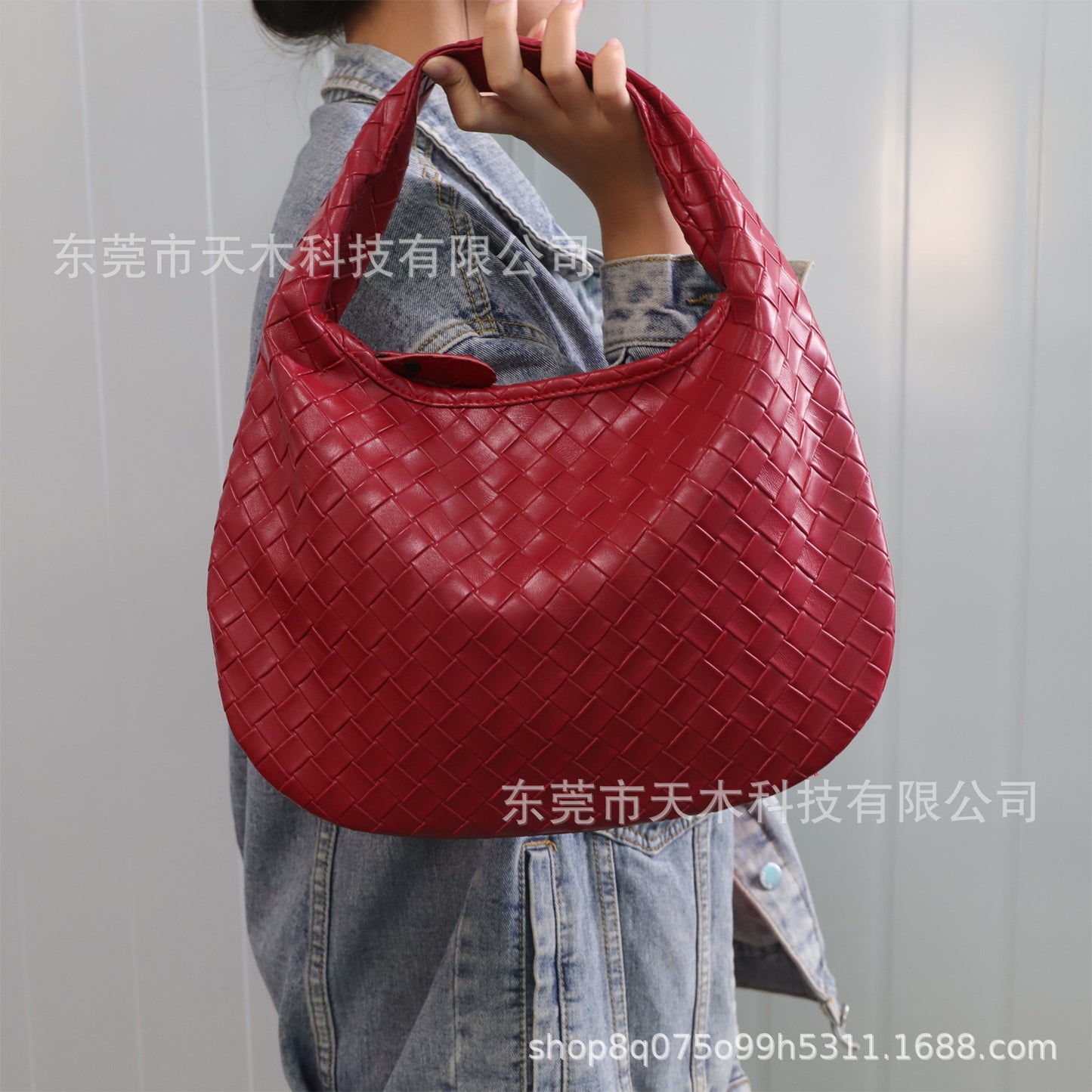 13446211-8118-4188-bcbd-b5059876b66a